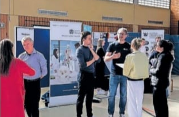 Vielfältige Einblicke in Ausbildung, Studium und Berufsleben image-10584